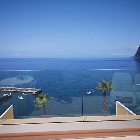 Appartement Magical Apt. With Sea View & Cliff